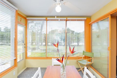 Villa ou maison à vendre à Sarasota, Floride: 2 chambres, 98.01 m2 № 2236136 - photo 26