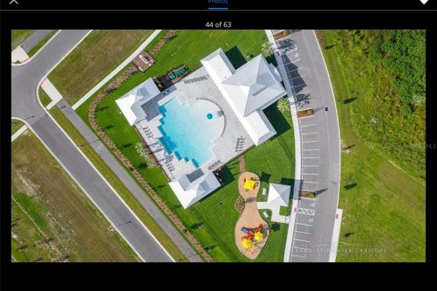 Villa ou maison à louer à Land O' Lakes, Floride: 3 chambres, 142.33 m2 № 2383540 - photo 13