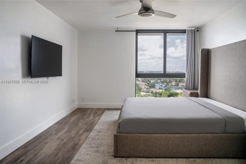 Condominio en venta en Hollywood, Florida, 1 dormitorio, 77.29 m2 № 2186271 - foto 6
