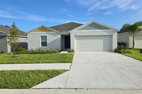 Casa en alquiler en Davenport, Florida, 3 dormitorios, 131.92 m2 № 1882689 - foto 1