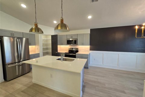 Casa en alquiler en Davenport, Florida, 3 dormitorios, 131.92 m2 № 1882689 - foto 12