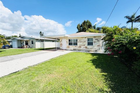 House in Bradenton, Florida 2 bedrooms, 81.94 sq.m. № 1870855 - photo 4
