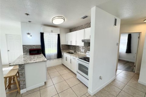 House in Bradenton, Florida 2 bedrooms, 81.94 sq.m. № 1870855 - photo 11