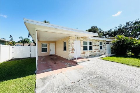 House in Bradenton, Florida 2 bedrooms, 81.94 sq.m. № 1870855 - photo 5