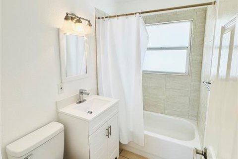 House in Bradenton, Florida 2 bedrooms, 81.94 sq.m. № 1870855 - photo 26