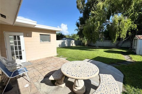 House in Bradenton, Florida 2 bedrooms, 81.94 sq.m. № 1870855 - photo 30