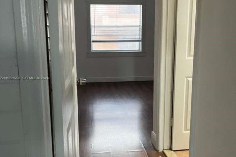 Copropriété à louer à Miami, Floride: 3 chambres, 107.77 m2 № 2051613 - photo 13