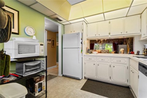 Condominio en venta en Hollywood, Florida, 2 dormitorios, 92.16 m2 № 1942020 - foto 8