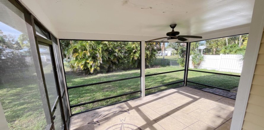 House in Hobe Sound, Florida 3 bedrooms, 114.46 sq.m. № 1161665