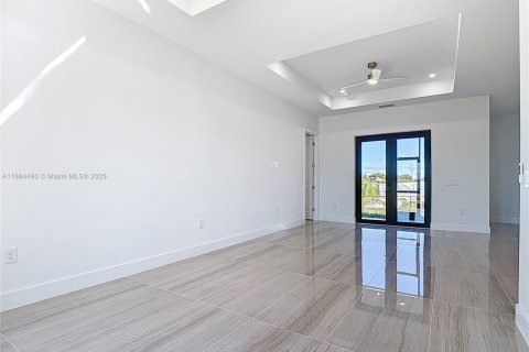 Villa ou maison à vendre à Lehigh Acres, Floride: 3 chambres, 149.94 m2 № 1931425 - photo 13