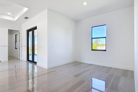 Villa ou maison à vendre à Lehigh Acres, Floride: 3 chambres, 149.94 m2 № 1931425 - photo 19