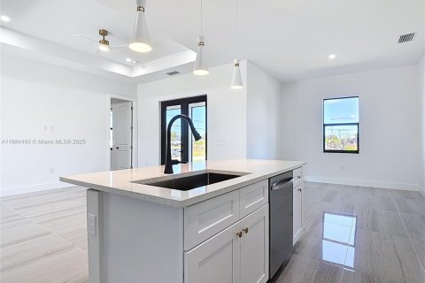 Villa ou maison à vendre à Lehigh Acres, Floride: 3 chambres, 149.94 m2 № 1931425 - photo 17