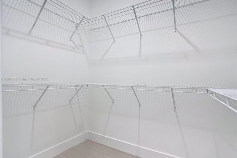 Villa ou maison à vendre à Lehigh Acres, Floride: 3 chambres, 149.94 m2 № 1931425 - photo 23