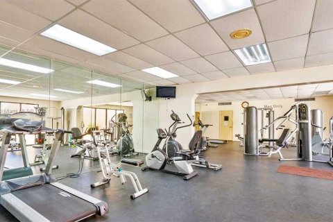 Condominio en venta en Sunny Isles Beach, Florida, 3 dormitorios, 151.24 m2 № 1976187 - foto 20