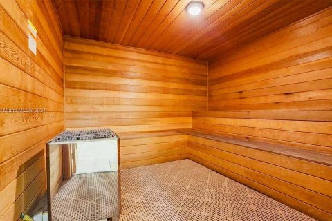 Condominio en venta en Sunny Isles Beach, Florida, 3 dormitorios, 151.24 m2 № 1976187 - foto 21