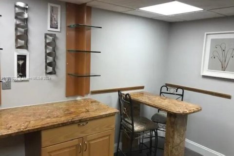 Condominio en venta en Sunny Isles Beach, Florida, 3 dormitorios, 151.24 m2 № 1976187 - foto 6