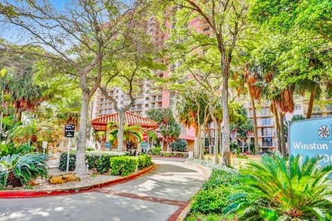 Condominio en venta en Sunny Isles Beach, Florida, 3 dormitorios, 151.24 m2 № 1976187 - foto 15