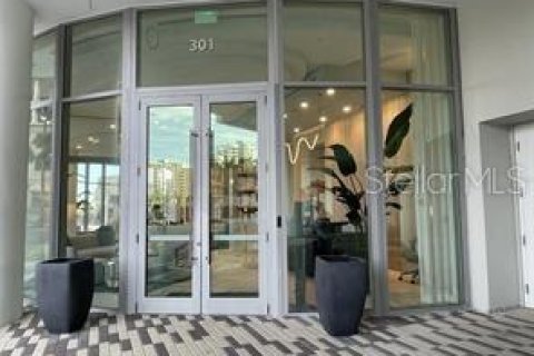 Condo in Sarasota, Florida, 2 bedrooms  № 2200809 - photo 5