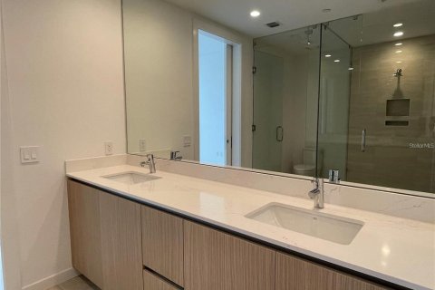 Condo in Sarasota, Florida, 2 bedrooms  № 2200809 - photo 22