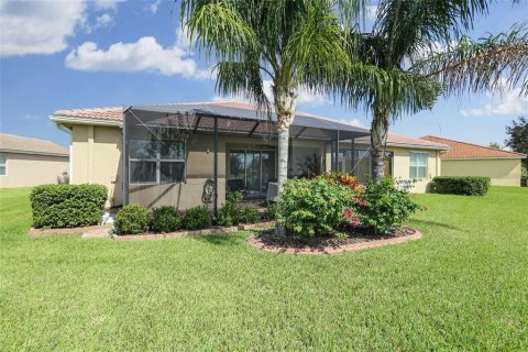 House in Wimauma, Florida 3 bedrooms, 141.12 sq.m. № 2378142 - photo 20