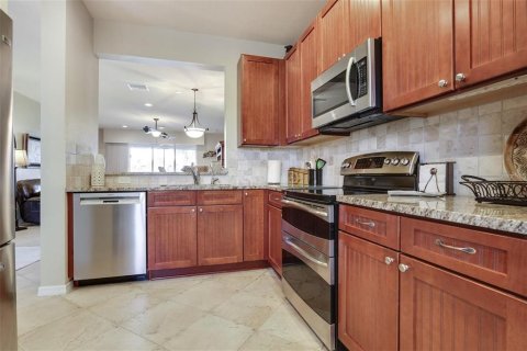 House in Wimauma, Florida 3 bedrooms, 141.12 sq.m. № 2378142 - photo 9