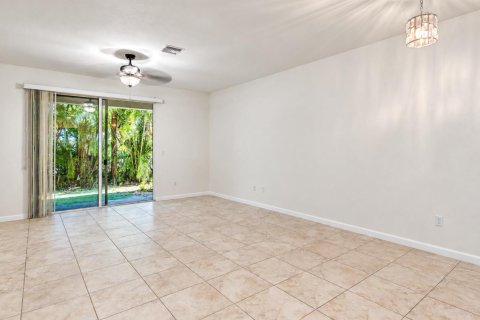 Touwnhouse à louer à Deerfield Beach, Floride: 3 chambres, 146.04 m2 № 2417244 - photo 13