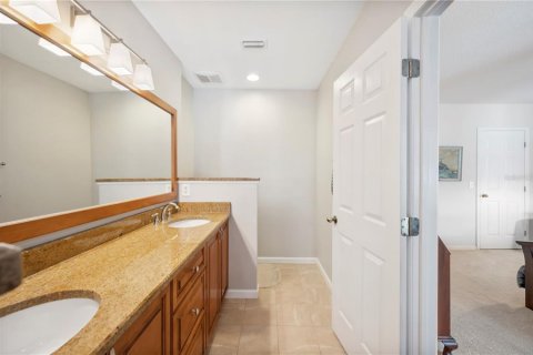 Condominio en venta en Tampa, Florida, 3 dormitorios, 162.95 m2 № 1557724 - foto 21