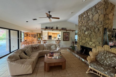 Купить виллу или дом в Дания-Бич, Флорида 5 спален, 292.46м2, № 1959958 - фото 6