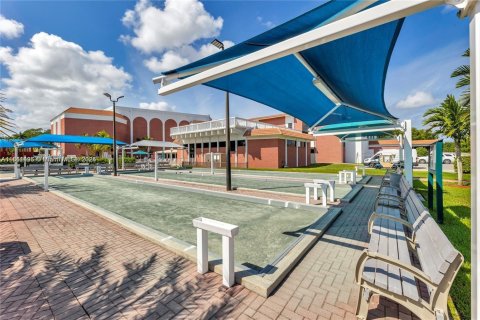 Condo in Deerfield Beach, Florida, 1 bedroom  № 1857516 - photo 16