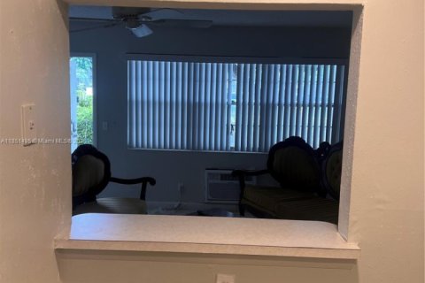 Condo in Deerfield Beach, Florida, 1 bedroom  № 1857516 - photo 6