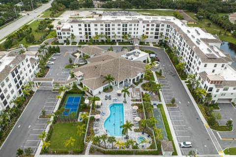 Apartment in Palm Beach Gardens, Florida 1 bedroom, 67.45 sq.m. № 913883 - photo 1