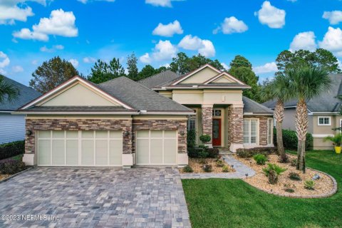 Villa ou maison à vendre à Fernandina Beach, Floride: 4 chambres, 261.33 m2 № 855273 - photo 1