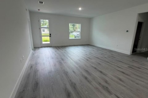 House in Citrus Springs, Florida 4 bedrooms, 164.81 sq.m. № 2234674 - photo 16