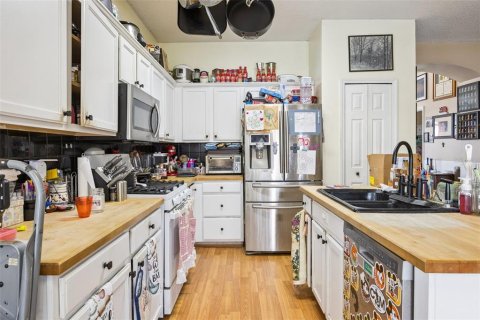 Casa en venta en Davenport, Florida, 4 dormitorios, 169.83 m2 № 2381249 - foto 9