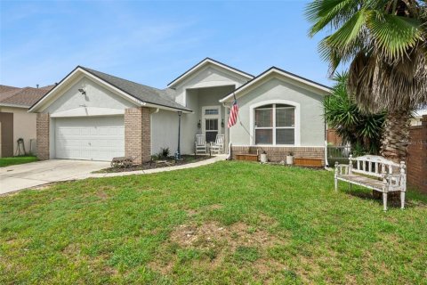 Casa en venta en Davenport, Florida, 4 dormitorios, 169.83 m2 № 2381249 - foto 2