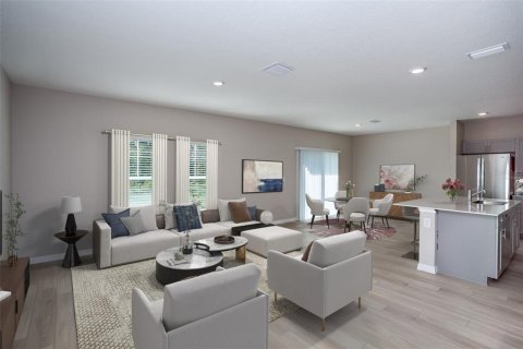 House in Winter Haven, Florida 4 bedrooms, 189.43 sq.m. № 1913296 - photo 3