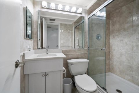 Condominio en venta en Clearwater, Florida, 2 dormitorios, 110.18 m2 № 1849839 - foto 16