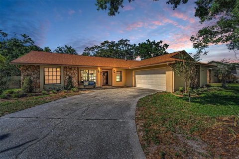 House in Palm Harbor, Florida 3 bedrooms, 135.54 sq.m. № 1773717 - photo 3