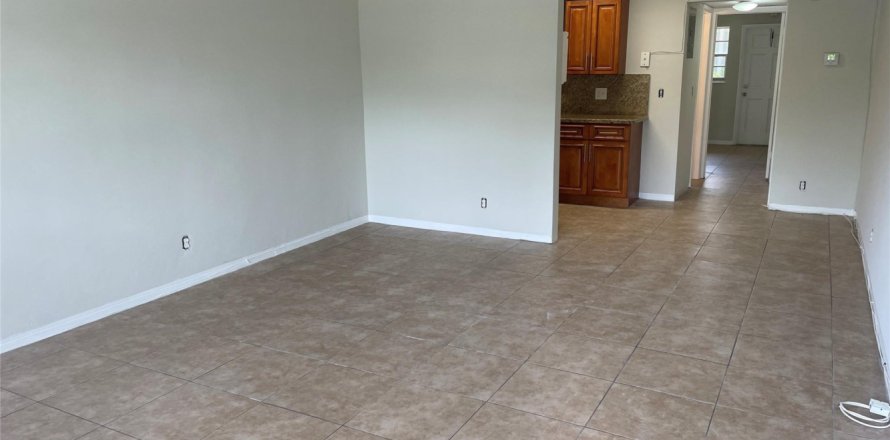 Appartement à Hollywood, Floride 1 chambre, 52.95 m2 № 1228751
