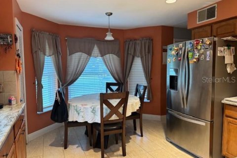 Casa en venta en Kissimmee, Florida, 3 dormitorios, 180.69 m2 № 1909988 - foto 13
