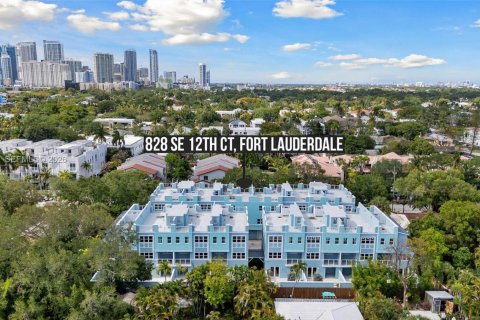 Touwnhouse à louer à Fort Lauderdale, Floride: 4 chambres, 190.45 m2 № 2170704 - photo 29