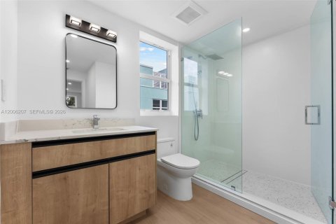 Touwnhouse à louer à Fort Lauderdale, Floride: 4 chambres, 190.45 m2 № 2170704 - photo 15