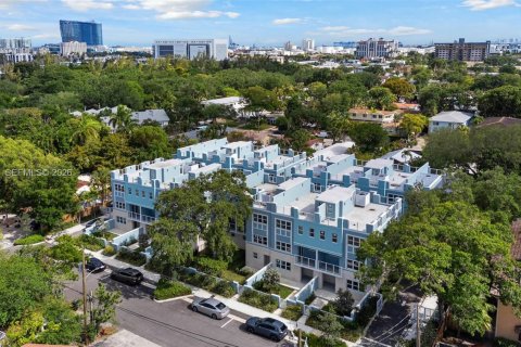 Touwnhouse à louer à Fort Lauderdale, Floride: 4 chambres, 190.45 m2 № 2170704 - photo 28