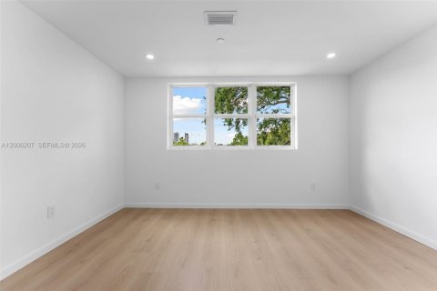 Touwnhouse à louer à Fort Lauderdale, Floride: 4 chambres, 190.45 m2 № 2170704 - photo 21