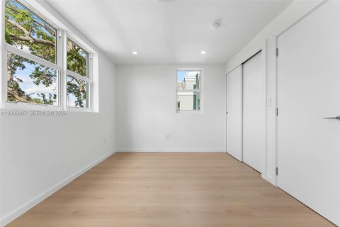 Touwnhouse à louer à Fort Lauderdale, Floride: 4 chambres, 190.45 m2 № 2170704 - photo 22
