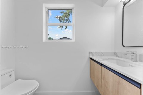 Touwnhouse à louer à Fort Lauderdale, Floride: 4 chambres, 190.45 m2 № 2170704 - photo 11