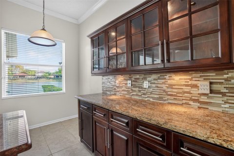 Купить виллу или дом в Хомстед, Флорида 4 спальни, 168.62м2, № 2033569 - фото 13