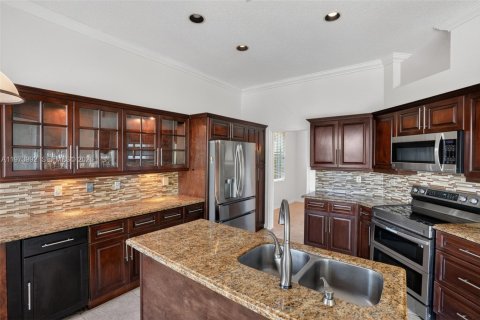 Купить виллу или дом в Хомстед, Флорида 4 спальни, 168.62м2, № 2033569 - фото 14