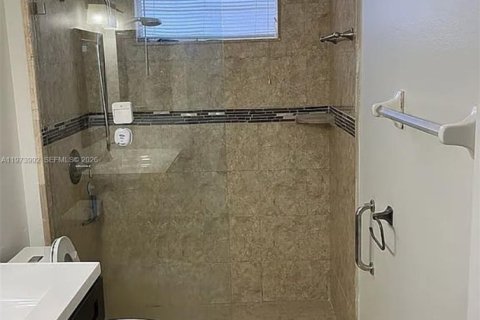 Купить виллу или дом в Хомстед, Флорида 4 спальни, 168.62м2, № 2033569 - фото 7