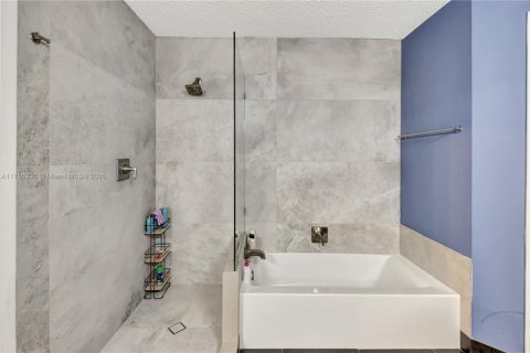 Condominio en venta en Boynton Beach, Florida, 3 dormitorios, 171.5 m2 № 1729384 - foto 15